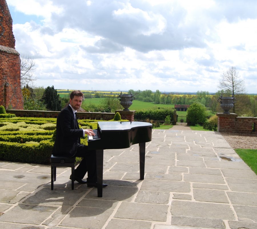 Wedding Pianist Layer Marney Tower Phillip Keith..